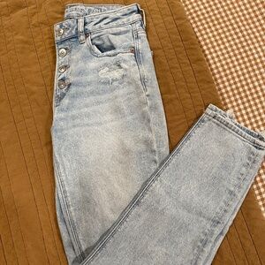 AE Stretch Mom Jean